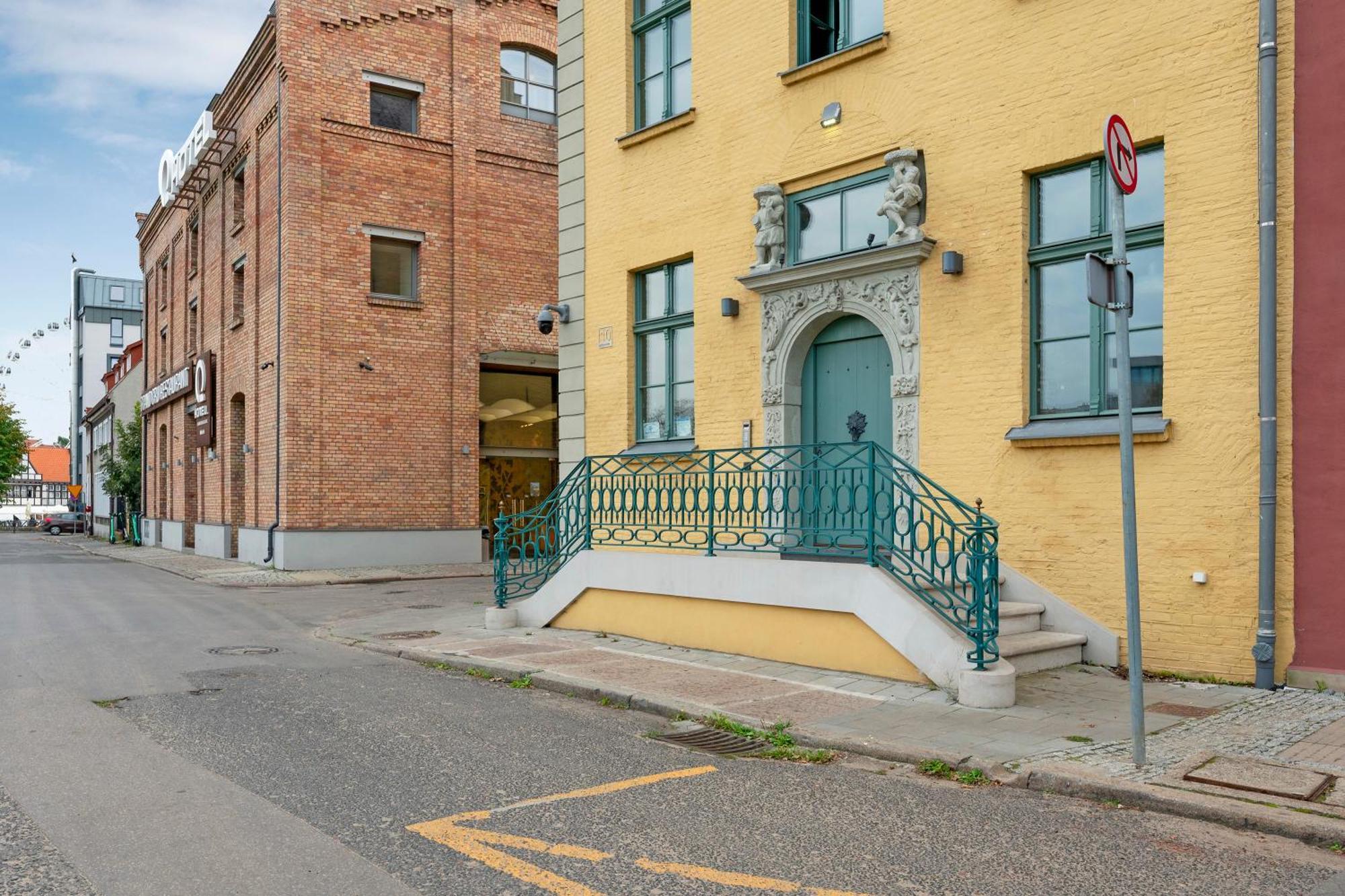 Ferienwohnung Historical Townhouse By Blue Mandarin Danzig Exterior foto